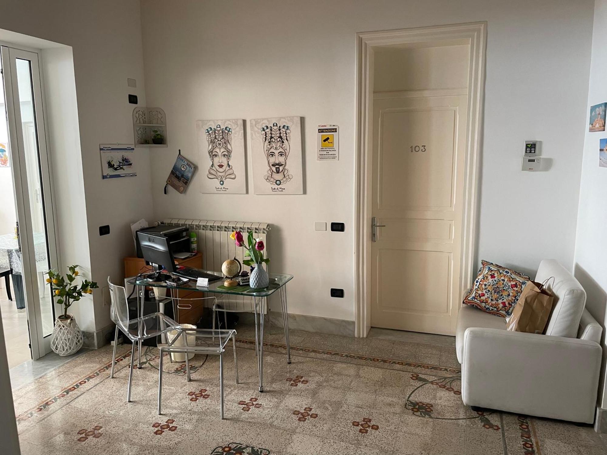 Casa Vacanze Woodhouse マルサラ エクステリア 写真